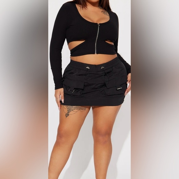Fashion Nova Sleek Black Mini Skirt - Picture 4 of 10